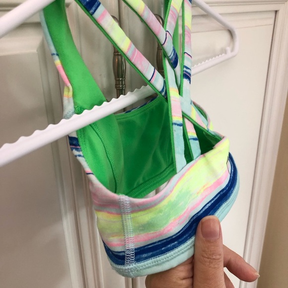 SIZE 6 - Reversible Ivivva by Lululemon bra - Picture 6 of 11